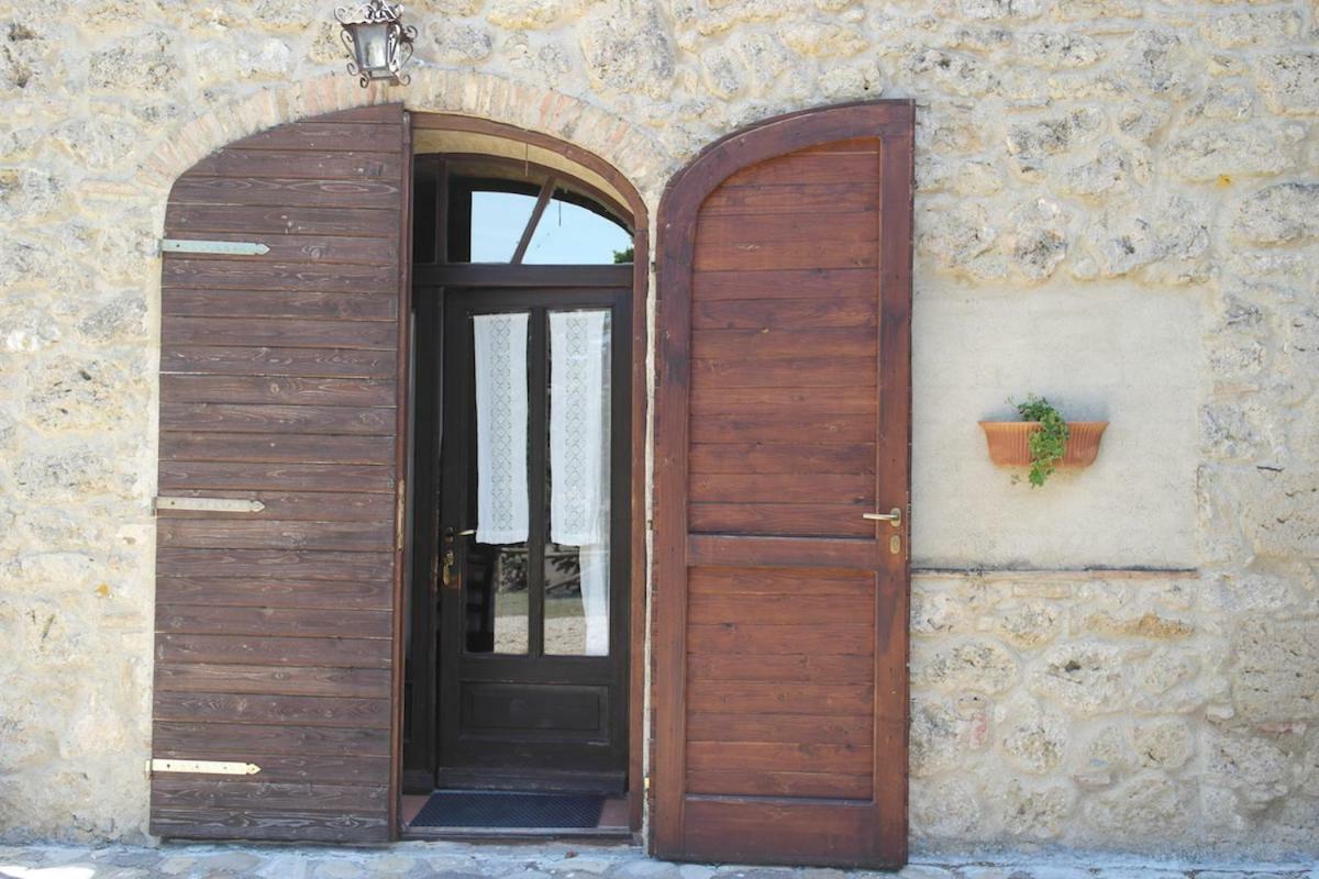 פומרנצה Agriturismo Il Palagetto מראה חיצוני תמונה