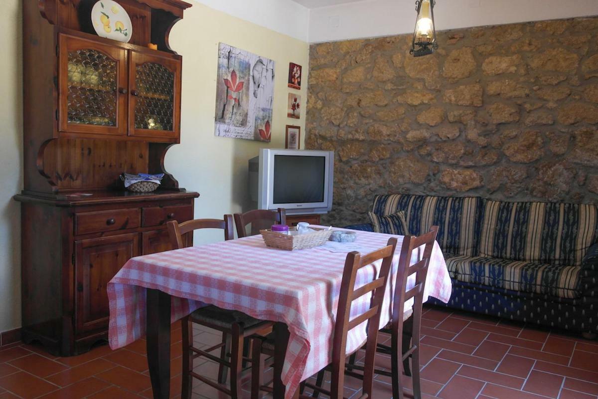 פומרנצה Agriturismo Il Palagetto מראה חיצוני תמונה